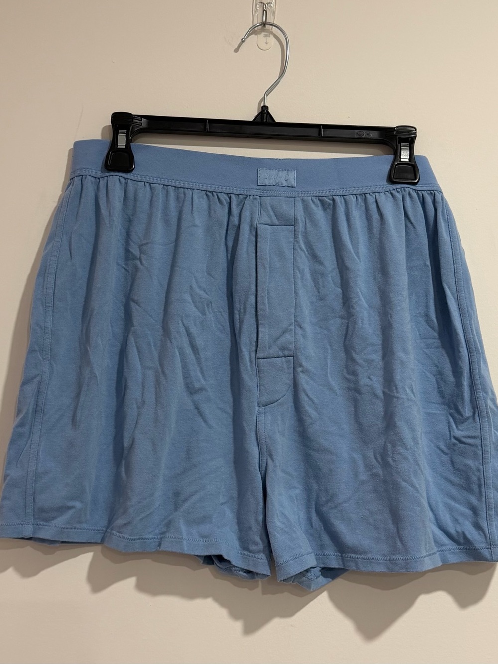 SKIMS Boyfriend Loose Boxer Lounge Shorts - Picture 2 of 3